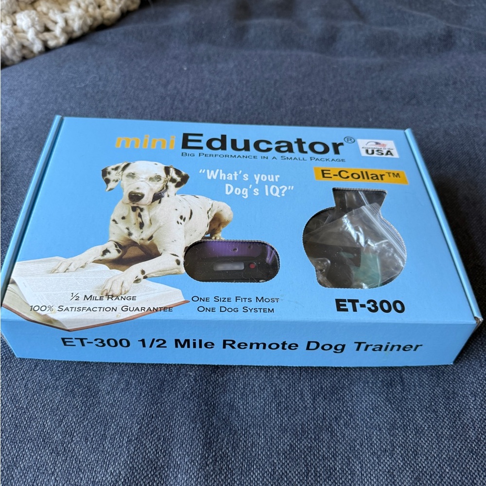 ET-300 Remote Dog Trainer e-collar - collar and chargers only.